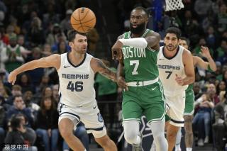 对于一名以 对于一名以